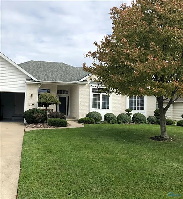 309 Ridgepoint Cir W photo 1
