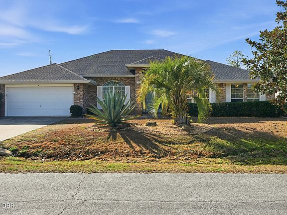 2nd image of 14 Roxanne Ln