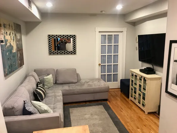 815 Willow Avenue image 3 of 15