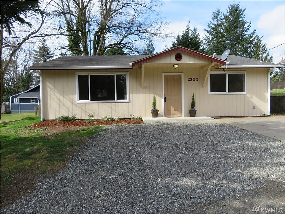 1st image of 2200 Wheeler Ave SE