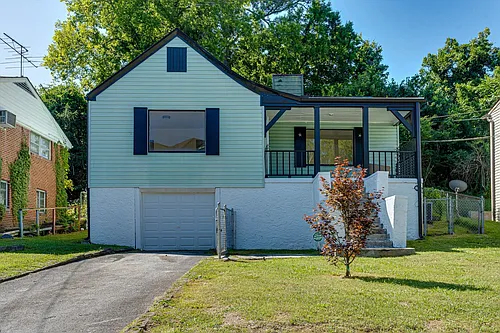310 Gillespie Rd Photo 1