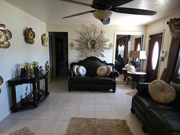 3rd image of 637 Dogwood Road