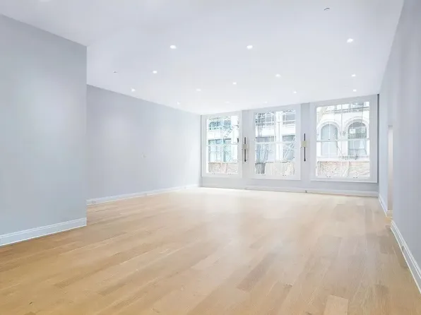 42 Walker St APT 2, New York, NY 10013
