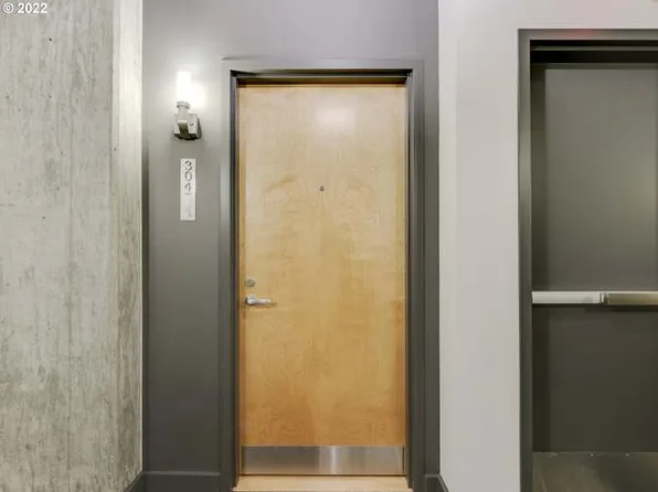 1926 W Burnside St Unit 304, Portland, OR 97209