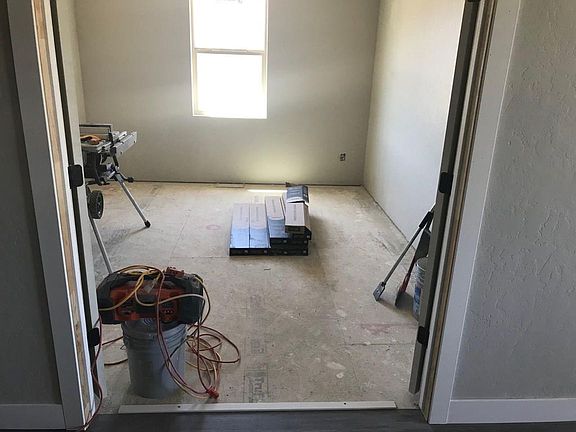 5th image of 123 Dry Creek Ct