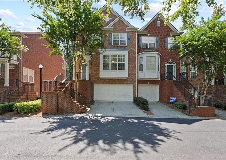 1st image of 432 Tioram Ln SE #23