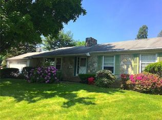 4125 Knauss Cir, Allentown, PA 18104