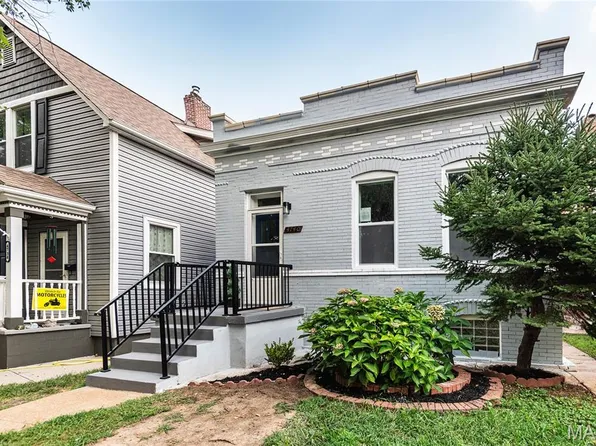 4740 Hummel Ave, Saint Louis, MO 63116