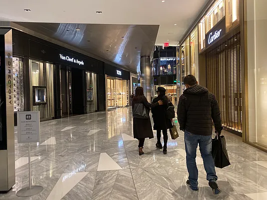 Rented by Gulia Wang, LREB | media 46