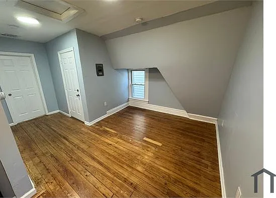 856 S 14th St #3 — Photo 2