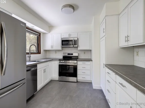 6902 SW 2nd Ave, Portland, OR 97219