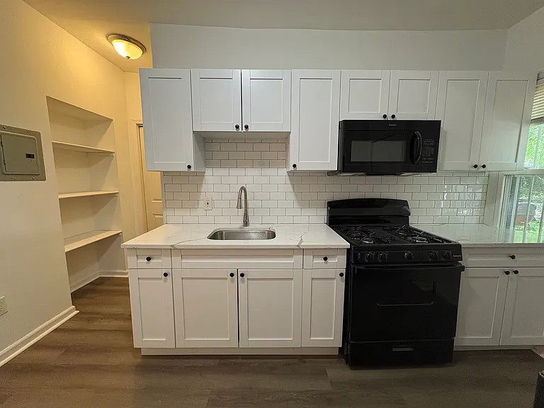 66 Gardner Ave #1 — Photo 3