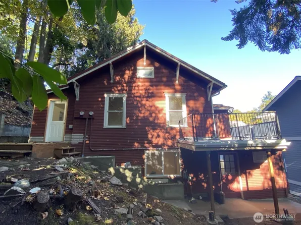 2611 3rd Avenue W, Seattle, WA 98119