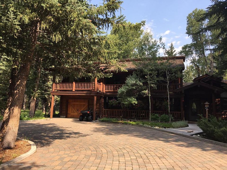 1st image of 325 Avalanche Canyon Dr