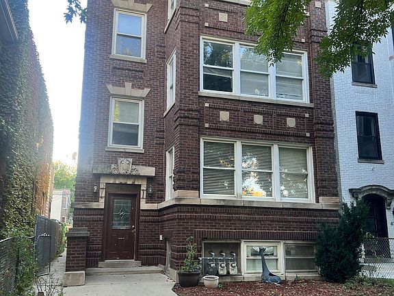 5th image of 4740 N Rockwell St #1