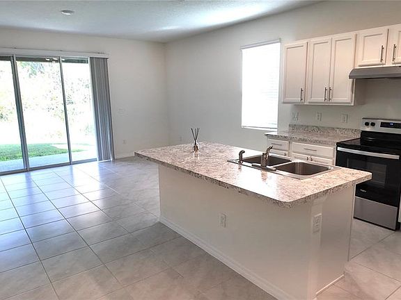 4th image of 1241 Yellow Finch Dr