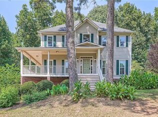 576 Wentworth Dr NW, Acworth, GA 30102