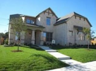 7712 Silverleaf Dr, North Richland Hills, TX 76180