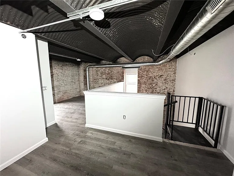 810 Monocacy St #107 — Photo 25