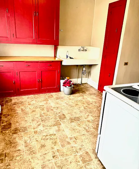 424 Oneida St #B-1 — Photo 6