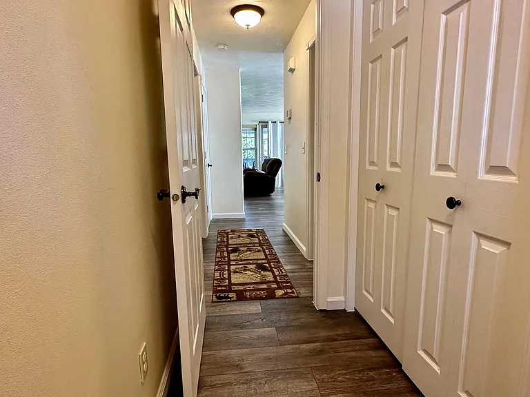 12 River Falls Dr — Photo 34