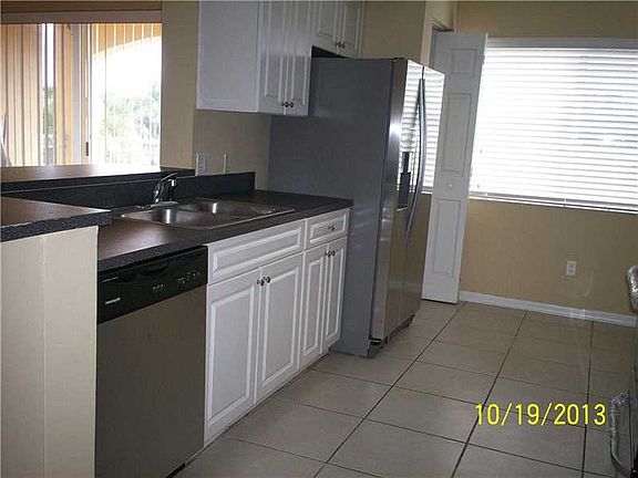 5th image of 9640 NW 2nd St #5302