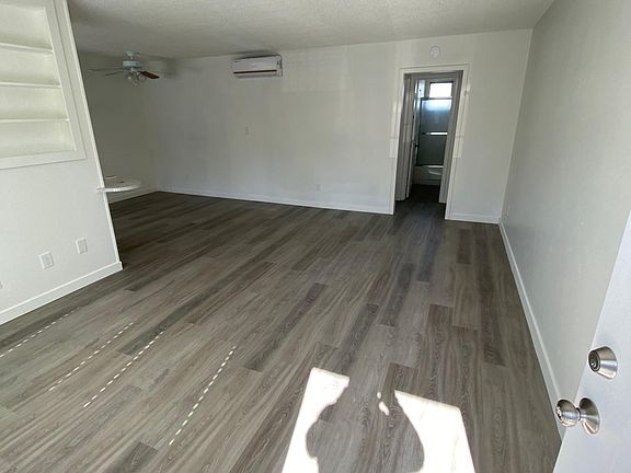 4th image of 2006 Diamond St APT 6