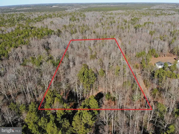 Field Trial Rd, Lancaster, VA 22503