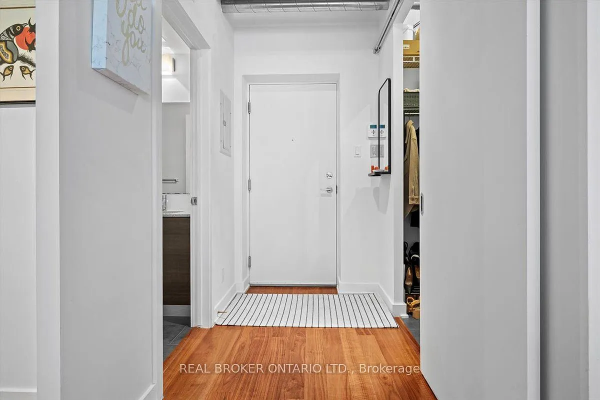Building Photo - 354 Gladstone Ave #503