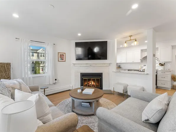 36 Greenridge Avenue #302, White Plains, NY 10605