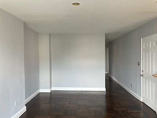 4th image of 386 Macdonough St APT 3