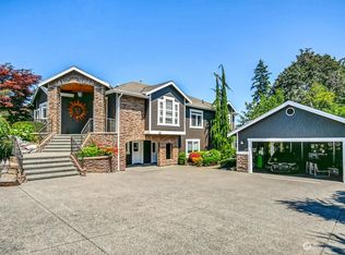 17003 Talbot Rd, Edmonds, WA 98026