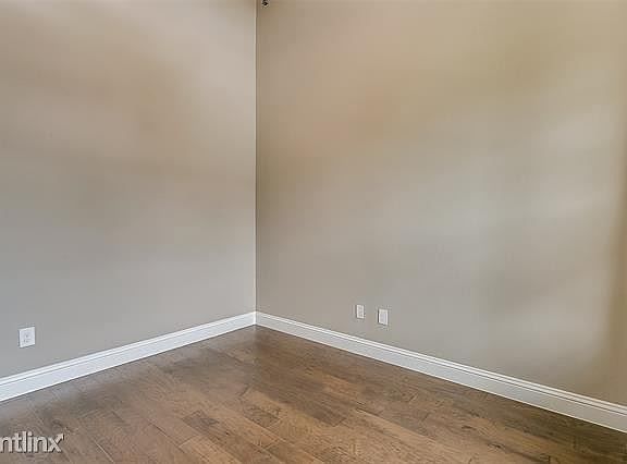 5th image of 1645 Sonnet Dr