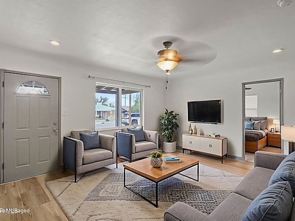5th image of 7709 Parral Dr