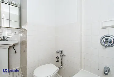 Rented by LC Lemle Real Estate Group