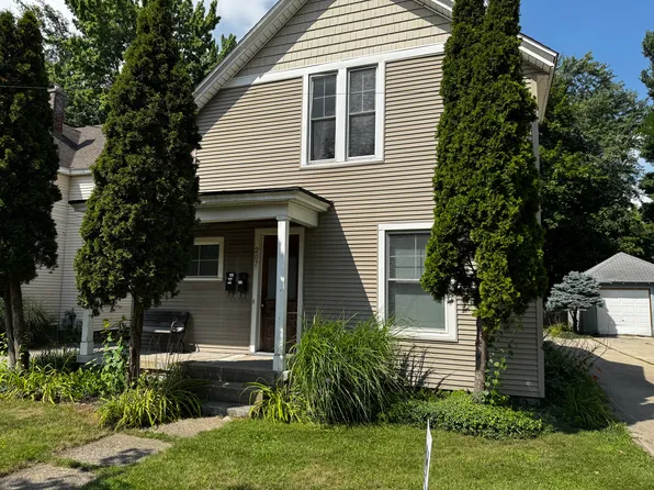 207 Fuller Ave SE #2, Grand Rapids, MI 49506