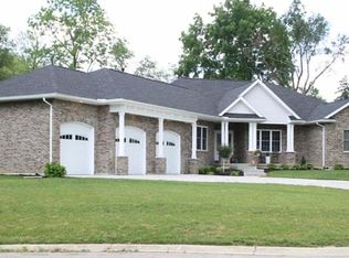 3633 Heatherwood Ave, Springfield, OH 45503