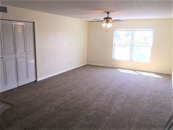 2nd image of 150 41st Ave N APT 309