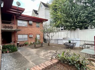 1411 Indiana St APT 2, Houston, TX 77006