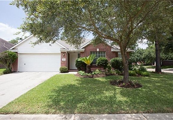 3rd image of 12222 Cypress Shores Dr