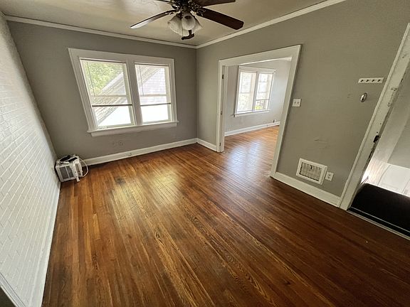3rd image of 2326 Highland Ave #3