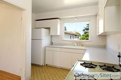 5th image of 805 E Cypress St