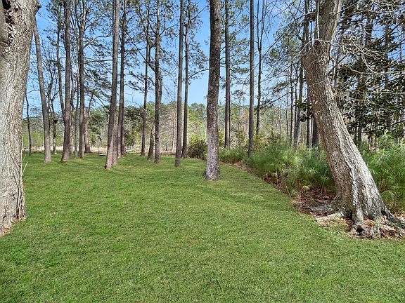 4th image of 1420 Pinopolis Rd