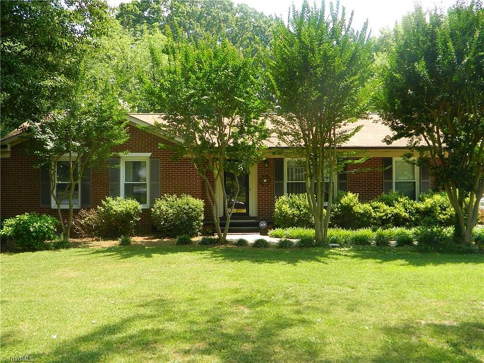 1st image of 5707 Greenview Dr