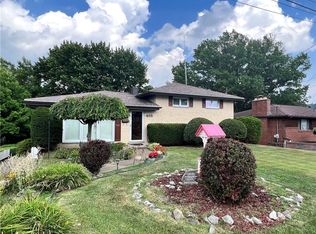 485 Toledo Dr, New Kensington, PA 15068