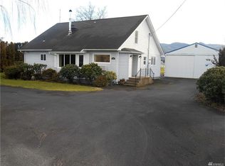52 E Sunny Sands Rd, Cathlamet, WA 98612