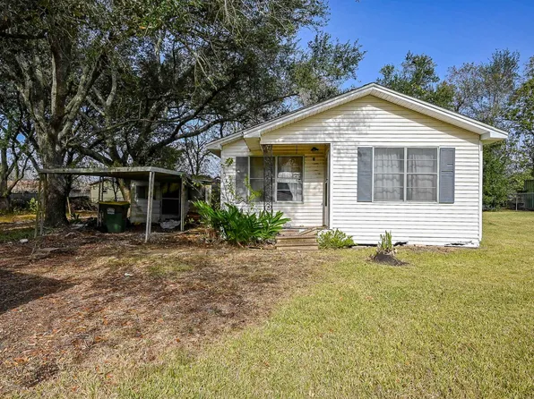 5905 Willow St, Pearland, TX 77584