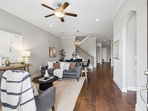 4th image of 3015 Inland Dr