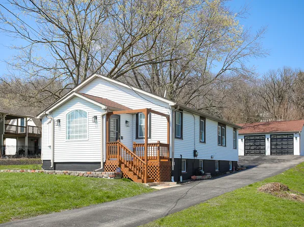 19W640 Bluff Rd, Lemont, IL 60439