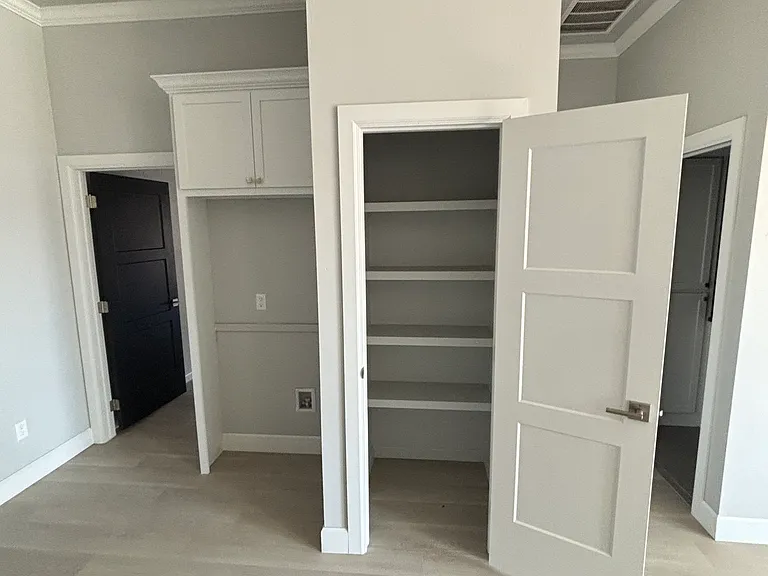1721 Naaman Pl — Photo 8